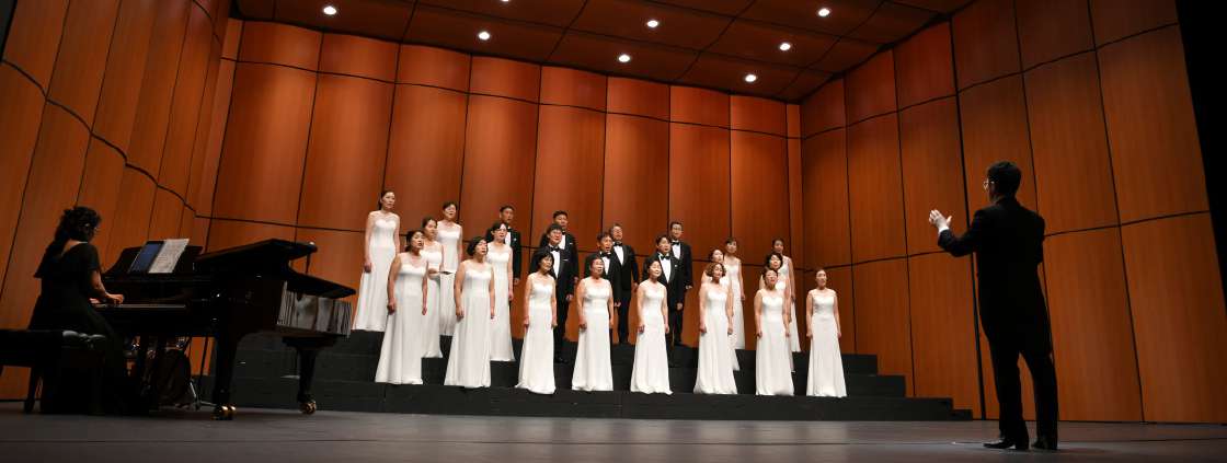Gerizim Choir Image